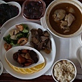 P9038087-b.jpg