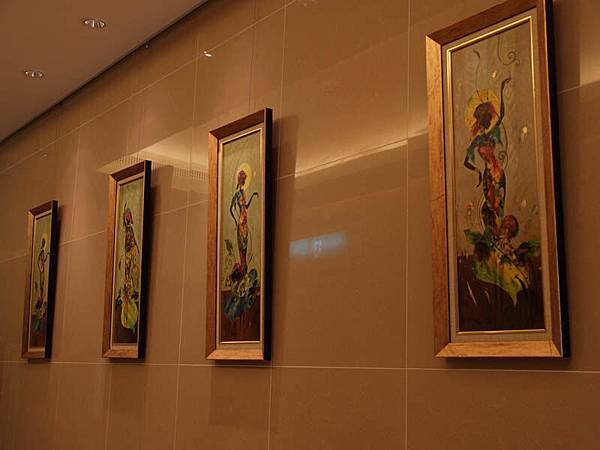 P9058163-a.jpg
