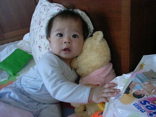 2009.05.06-維尼小熊是我的~誰也不准跟我搶!!