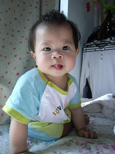 2009.05.21-我的舌頭超會捲的...側捲也行耶