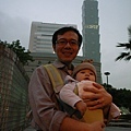 2009.04.25-這天跑了好多地方，到了晚上還有點冷呢~