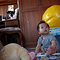 2009.05.29-原本溫馨的房間現已混亂到不行...
