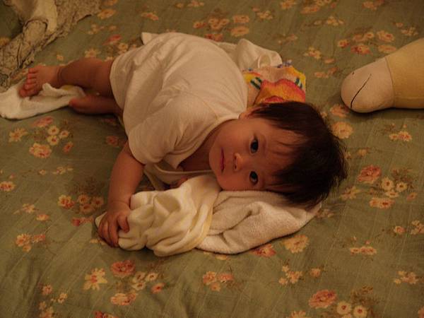 2009.09.17-躺在軟軟的床上就不想動了~~