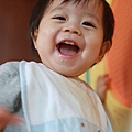2009.10.21-會走路了耶，站著的視野真的好棒喲~~
