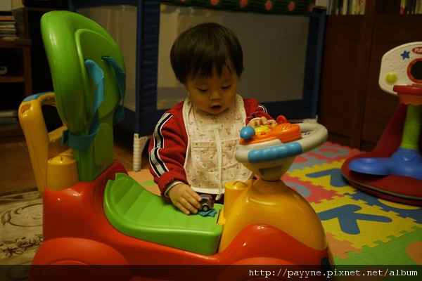 20100104-有人看過鏡中鏡，但有看過車上車的嗎?