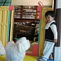 2010.04.30-粽子，媽咪說你不能進房間，再不出去我要叫媽咪來了喔!!