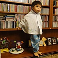 20101103-這件居家服也是媽咪特地從韓國買回來給我的...看來她到那邊把所有錢都買了送我的東西了...