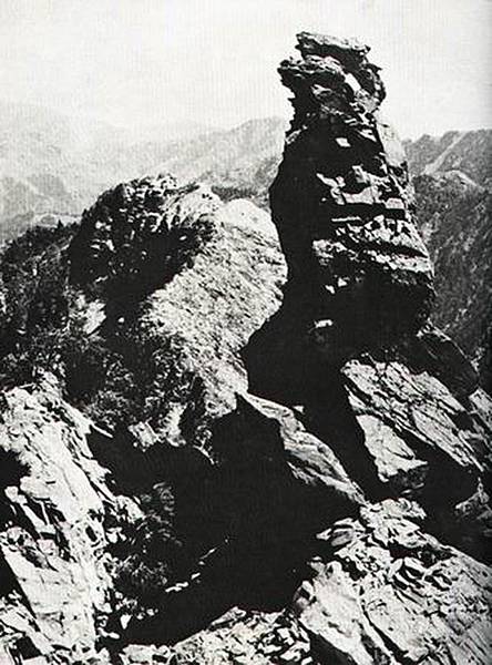 塔關山_L000a.jpg