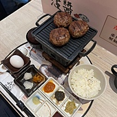 LINE_ALBUM_20231118～19 美食文青日（西門町美觀園、胡同焱挽肉、盛園絲瓜小籠湯包、長榮海_231205_16.jpg