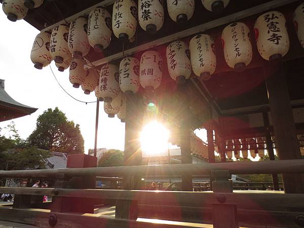 神社內