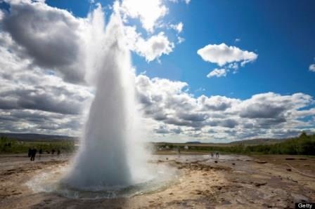 o-STROKKUR-GEYSER-570.jpg