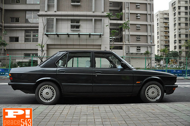 14開心中古車 Ii 整備開始 19 Bmw E28 5i 霹靂五號 毒舌痞子的五四三日記 痞客邦