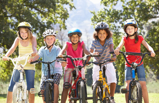 girls-on-bike