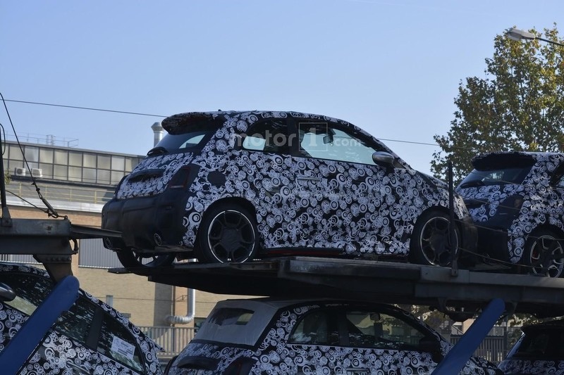 2017-fiat-500-abarth-facelift-spy-photo (6)