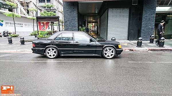 夢中遺留的珍珠 Mercedes Benz 190e 3 0 W1 毒舌痞子的五四三日記 痞客邦 夢中遺留的珍珠 Mercedes Benz 190e 3 0 W1 毒舌痞子的五四三日記 痞客邦
