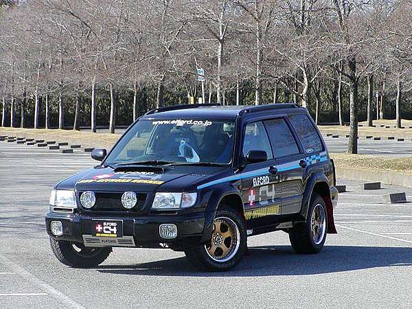 Subaru Forester Sf 有個性 便宜好入手的森林人一代 毒舌痞子的五四三日記 痞客邦