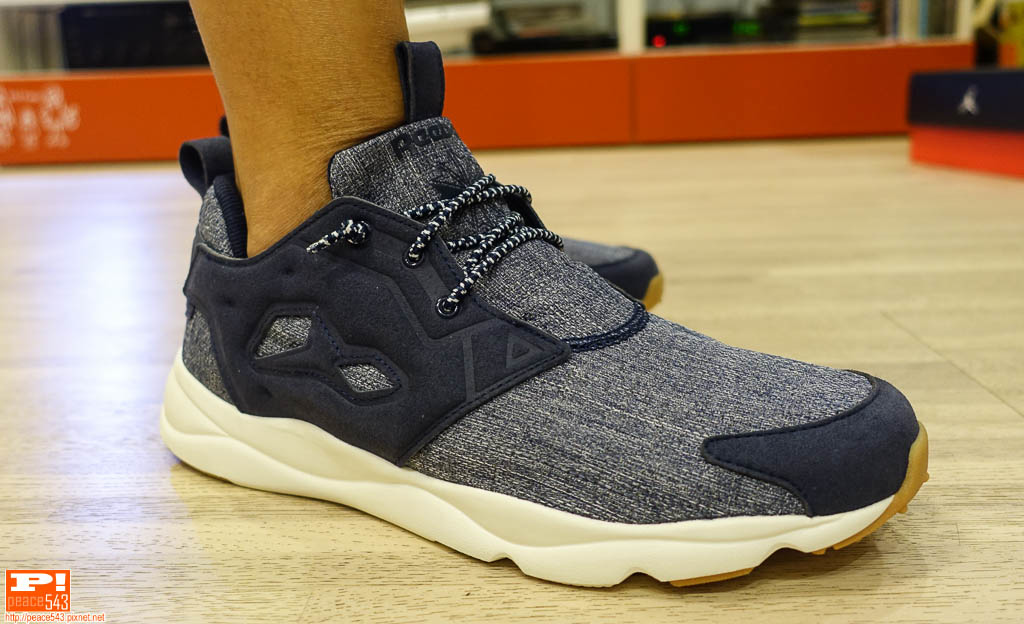 reebok furylite