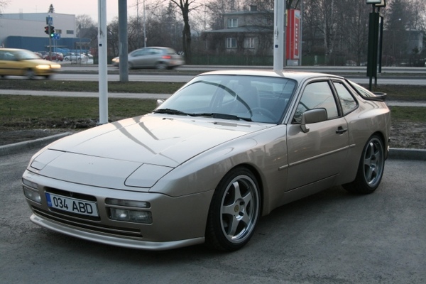 porsche944_andres.jpg