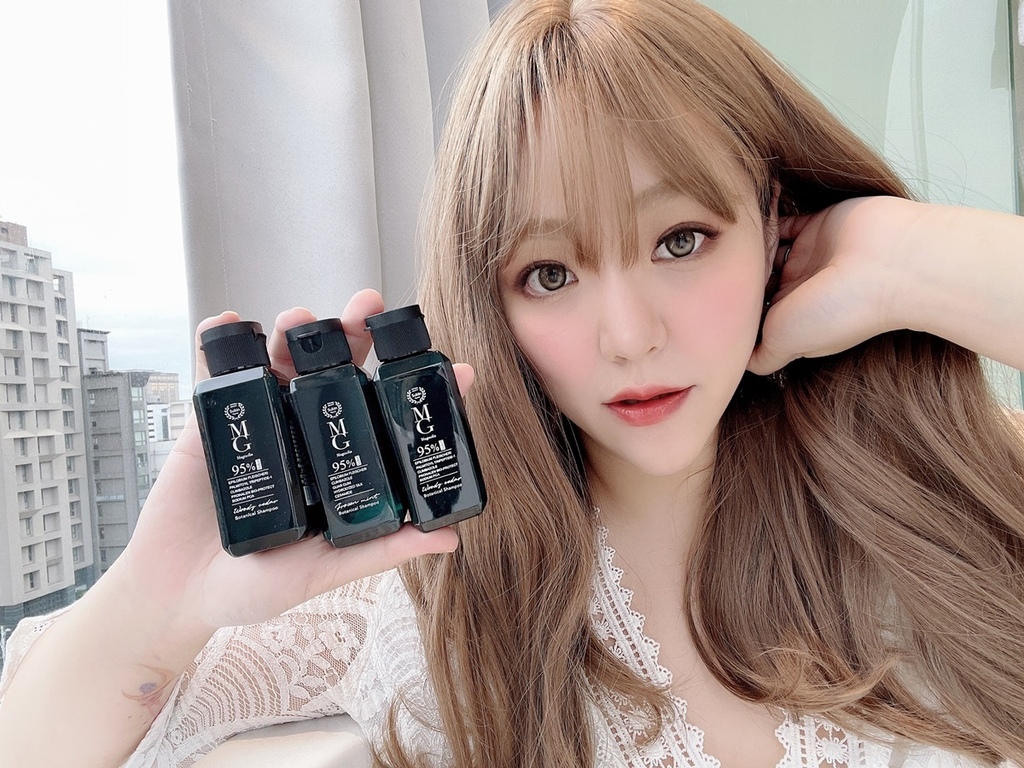 [美髮] 夏日油頭OUT ! 就算距離再近也不用怕尷尬 ♥ 