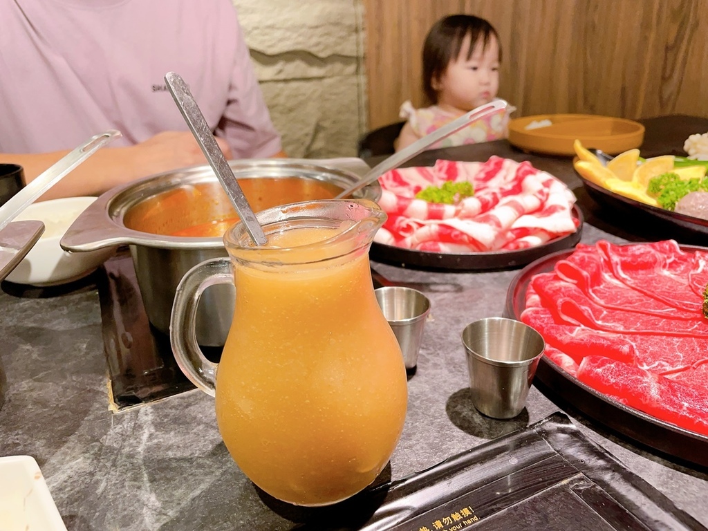 [美食] 龍府小鍋 放感情 內湖重慶酸辣鍋天花板 愛吃辣