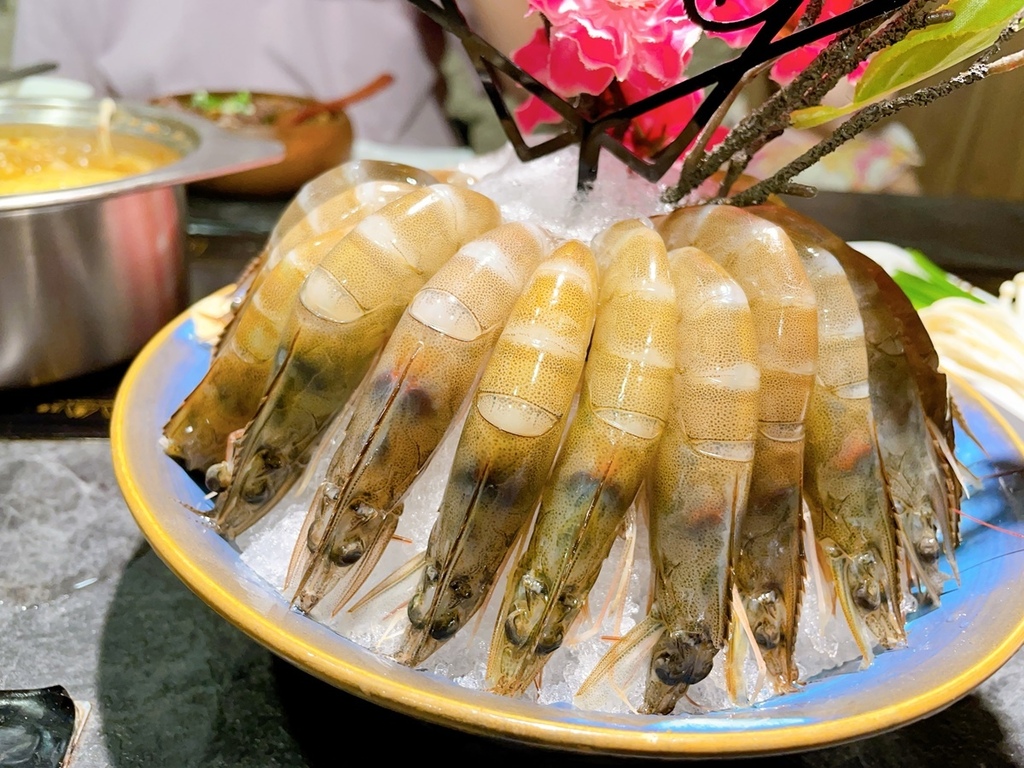 [美食] 龍府小鍋 放感情 內湖重慶酸辣鍋天花板 愛吃辣