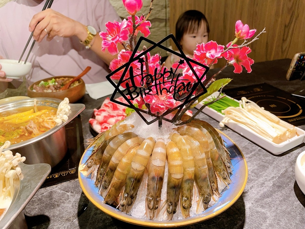 [美食] 龍府小鍋 放感情 內湖重慶酸辣鍋天花板 愛吃辣