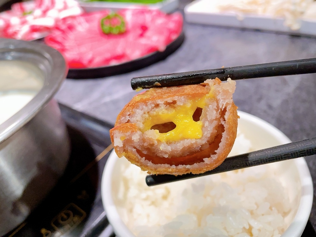 [美食] 龍府小鍋 放感情 內湖重慶酸辣鍋天花板 愛吃辣