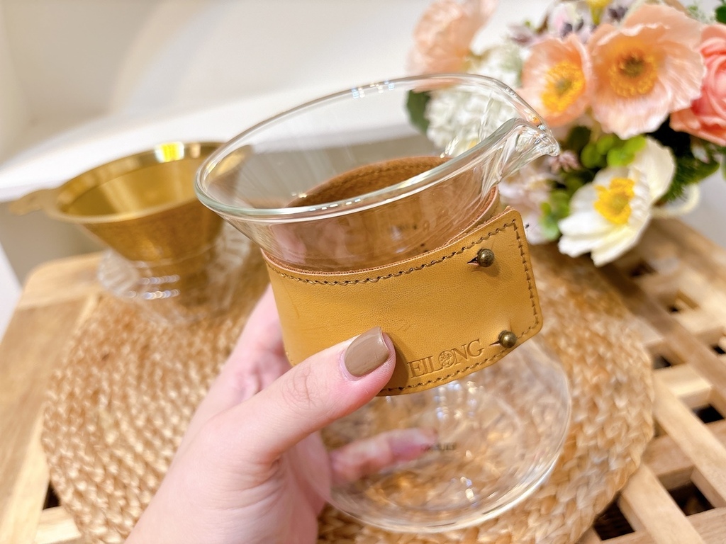 [開箱] 宜龍EILONG 日初咖啡禮盒 醇萃手沖壺組 