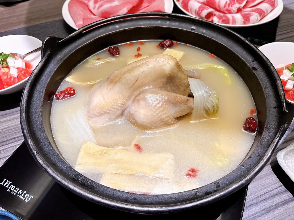 [美食] 食令shabu 大直 黃金花膠雞鍋霸氣登場 整