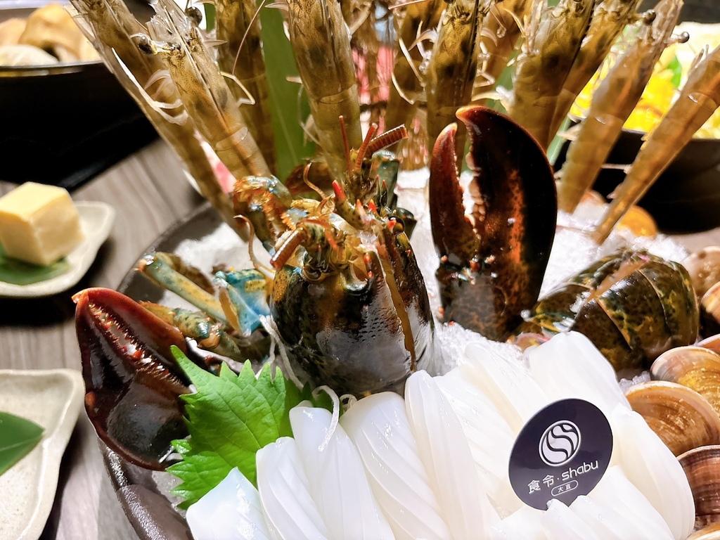 [美食] 食令shabu 大直 黃金花膠雞鍋霸氣登場 整