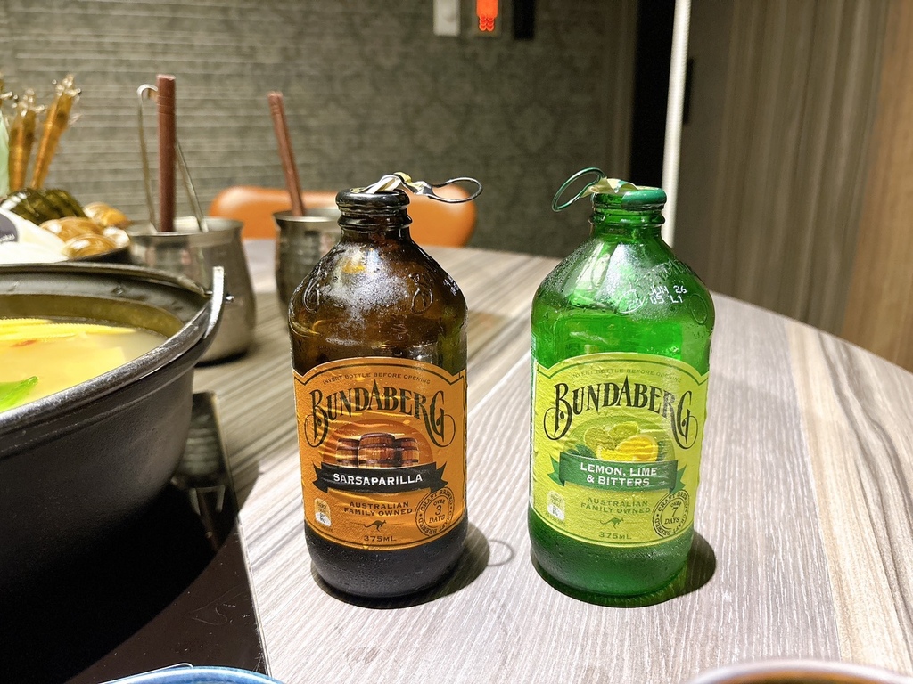 [美食] 食令shabu 大直 黃金花膠雞鍋霸氣登場 整