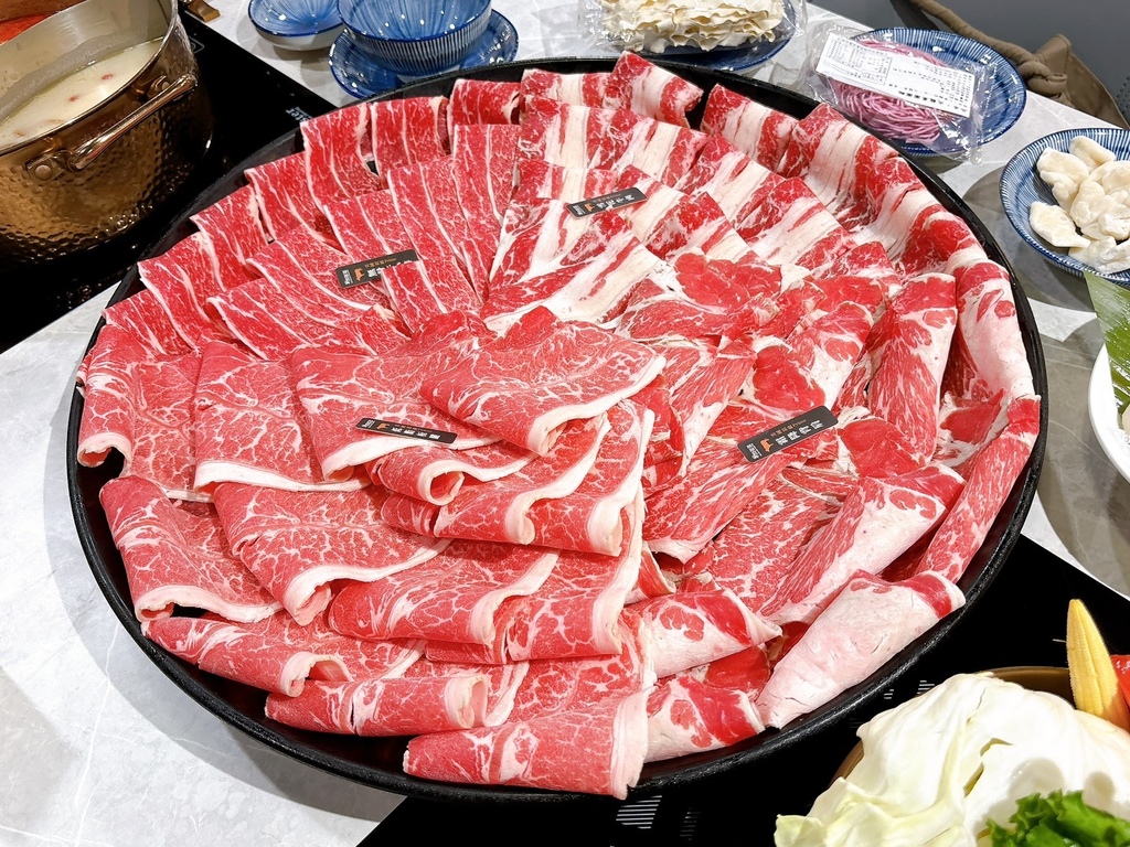 [美食] 新肉多多 鍋物界的卡地亞 新肉多多的高質感體驗
