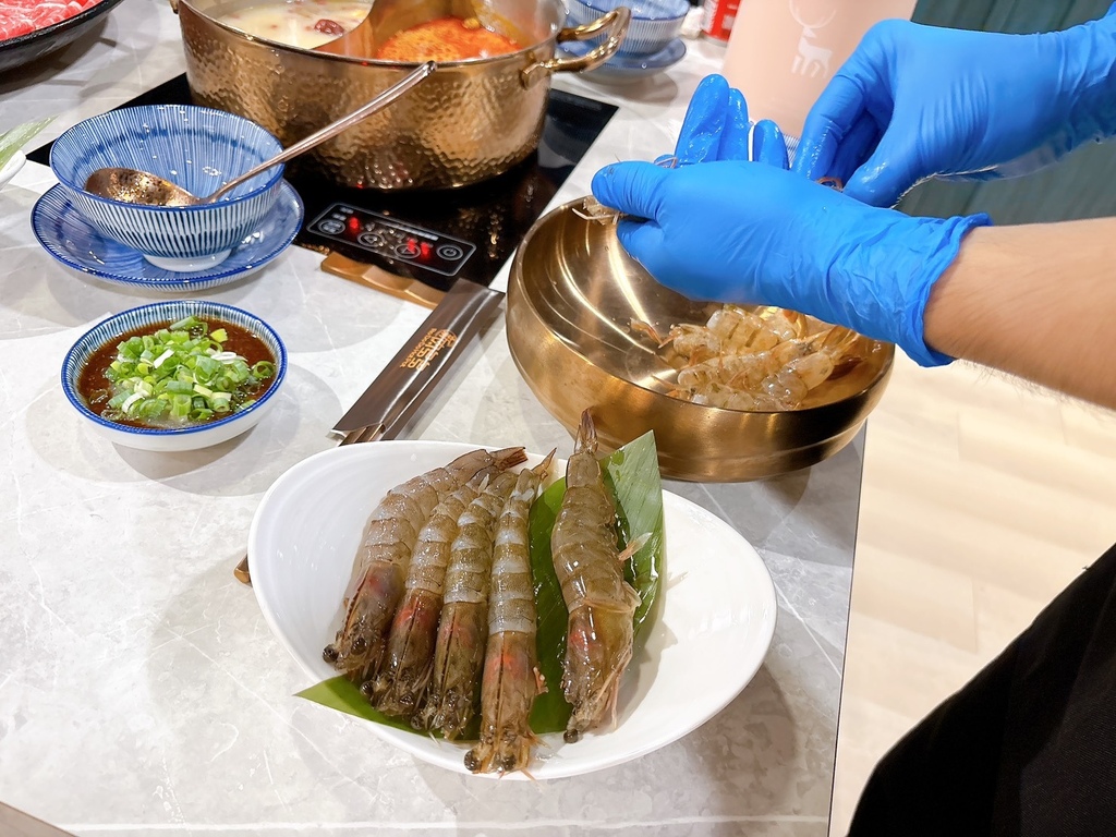 [美食] 新肉多多 鍋物界的卡地亞 新肉多多的高質感體驗