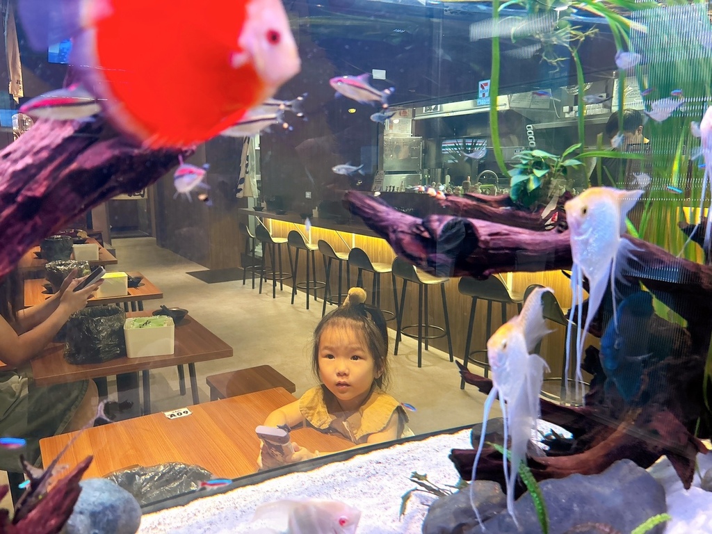 [美食] 柒息地串燒居酒屋 在中和開旗艦店啦 香氣濃到隔