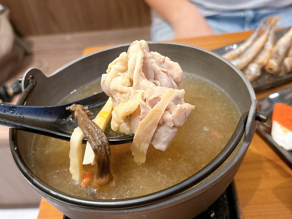 [美食] 柒息地串燒居酒屋 在中和開旗艦店啦 香氣濃到隔