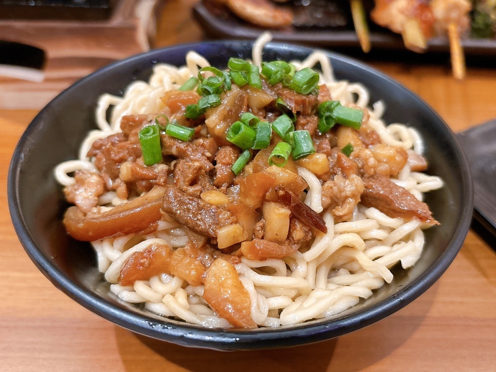 [美食] 柒息地串燒居酒屋 在中和開旗艦店啦 香氣濃到隔