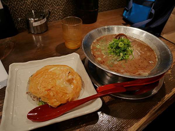 15山陰山陽九日遊 美食 大阪天王寺 らーめん極本店 拉麵與炒飯的美味組合 小瑀 食 遊 樂 痞客邦 15山陰山陽九日遊 美食 大阪天王寺 らーめん極本店 拉麵與炒飯的美味組合 小瑀 食 遊 樂 痞客邦