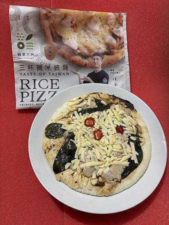 評價香噴噴的米披薩--全聯新品開箱綠果方洲BEPPIN