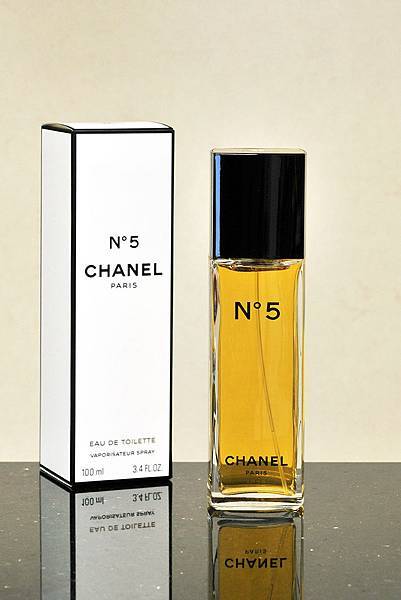 3-老大生日禮物 CHANEL N°5.jpg