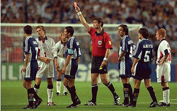 David Beckham_Diego Simeone_red cards