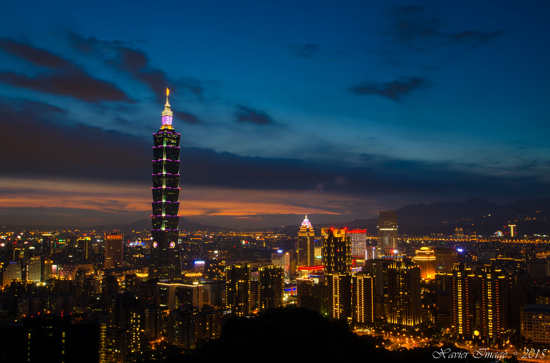 夜間攝影 象山步道 最美的台北101夜景 Xavier 元創主義 痞客邦