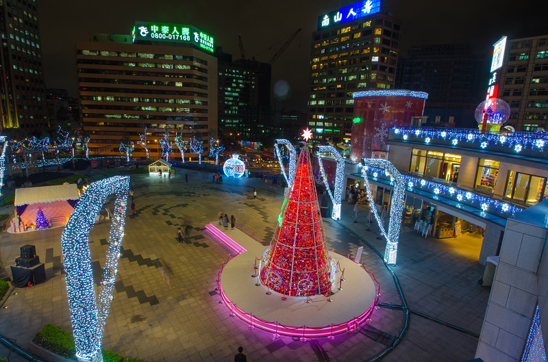 台北信義區夜景聖誕燈飾_統一阪急 13