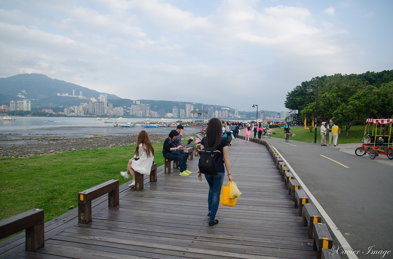 八里左岸木棧步道