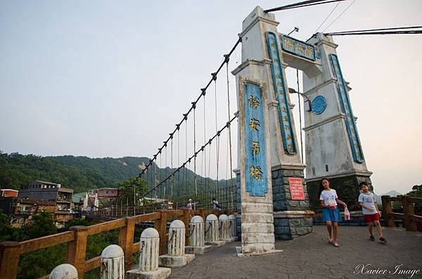 平溪線十分老街_靜安吊橋