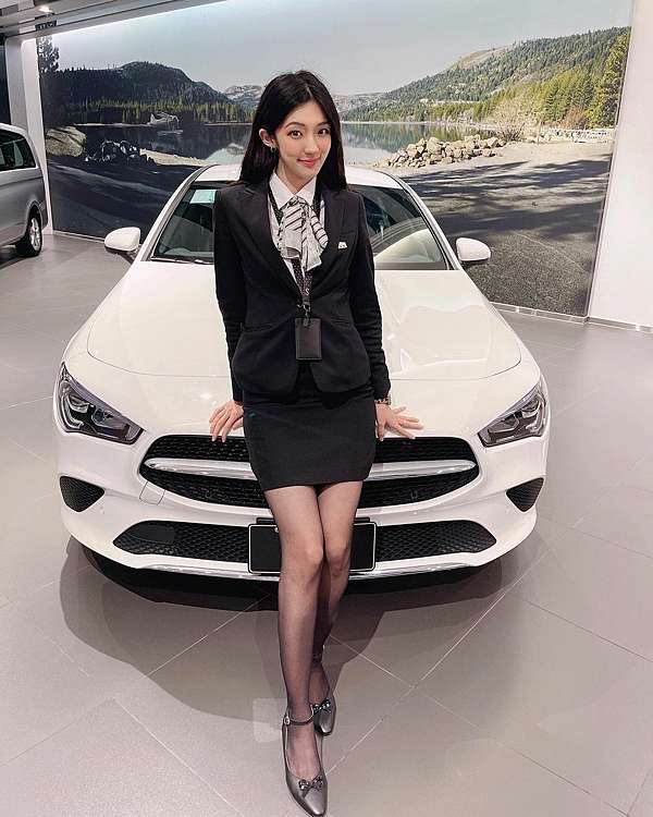 正妹戰情室 空姐轉戰業務員 美女汽車銷售江勻 Xavier 元創主義 痞客邦