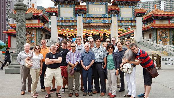 2015,世界漏斗胸(凹胸)大師們全到了. 2015,世界漏斗胸(凹胸)大師們全到了.