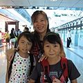 5-老師與兩個可愛女兒.JPG