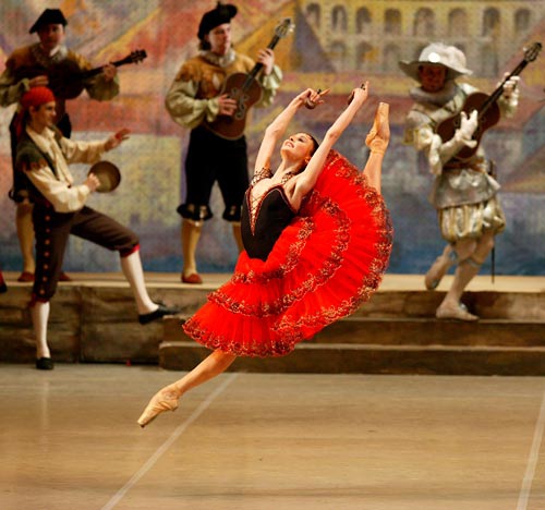 dy_don_quixote_svetlana_zakharova_jump_bend_500