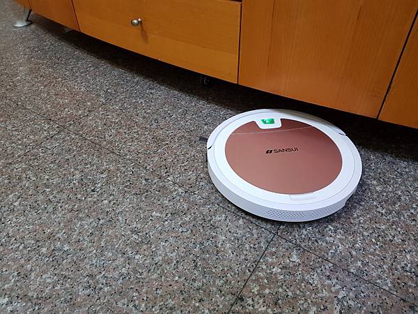 山水掃地機器人