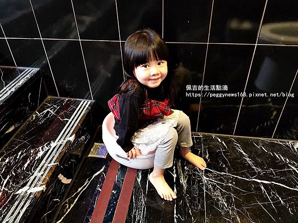 【TOOLA】 SUNNY POOPY 太陽便盆8.jpg 【TOOLA】 SUNNY POOPY 太陽便盆8.jpg